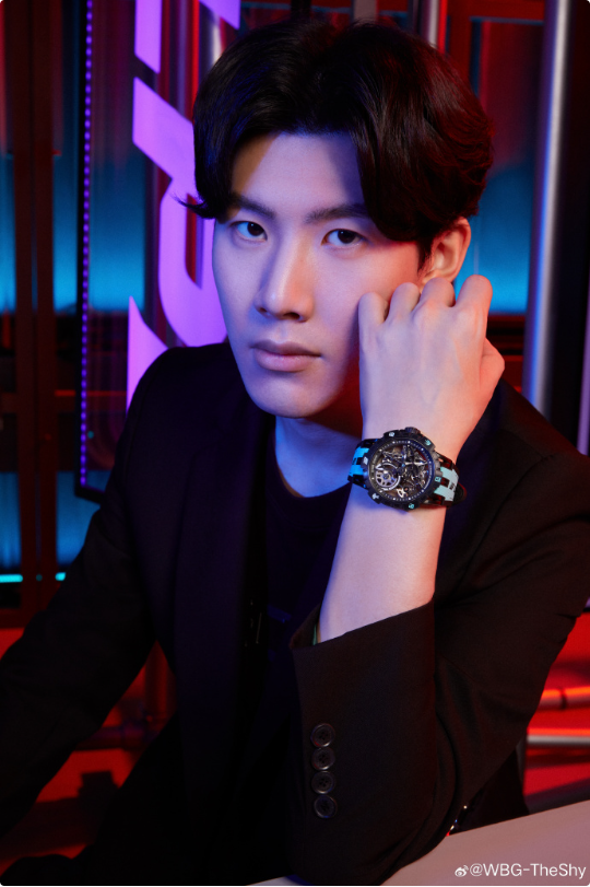 同时用加粗 同时用加粗