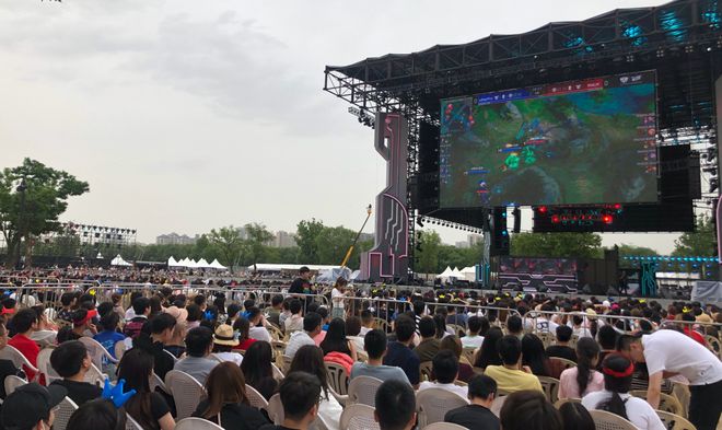 球送入球门 球送入球门