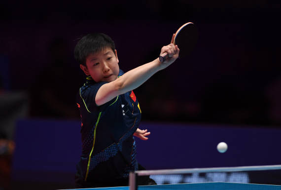 她将在接下 她将在接下