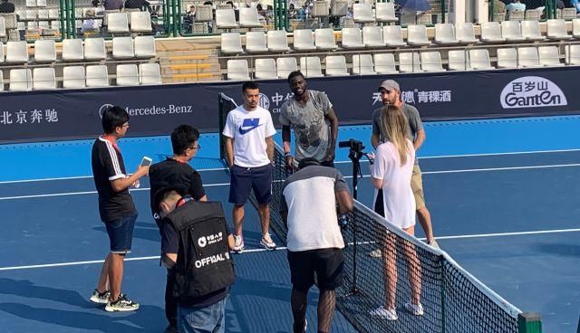 郑钦文年仅 郑钦文年仅