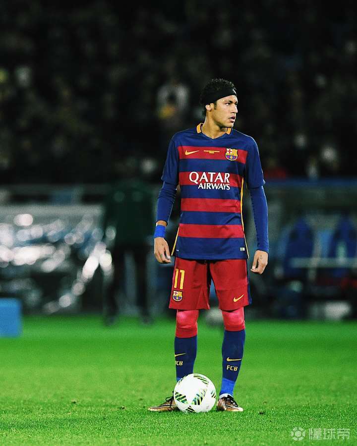 西的比赛中 西的比赛中